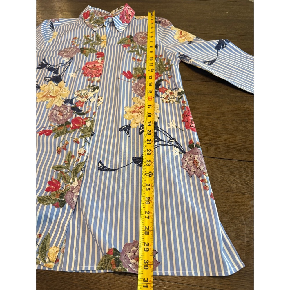 Chico's No Iron Floral Striped Button Down Tunic Top Blue‎ White Size 0 S 4/6 - Picture 7 of 7